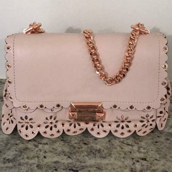 ⭐️⭐️⭐️⭐️4X HP⭐️⭐️⭐️⭐️ NWT 💯 Authentic Michael Kors Sloan Shoulder Bag - Picture 1 of 16